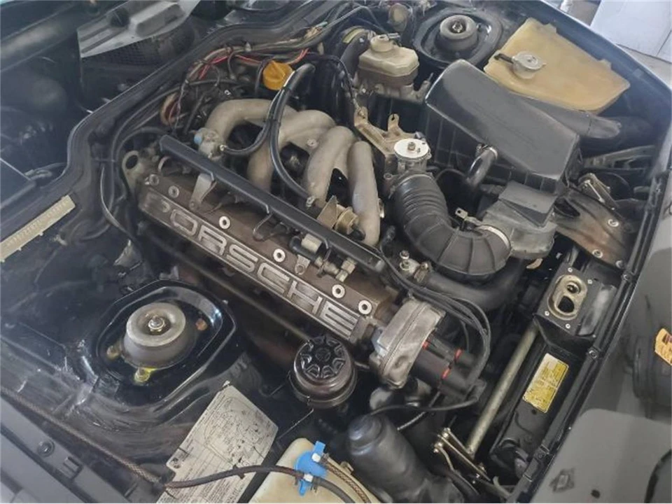1987 Porsche 924 S - Image 19 of 24