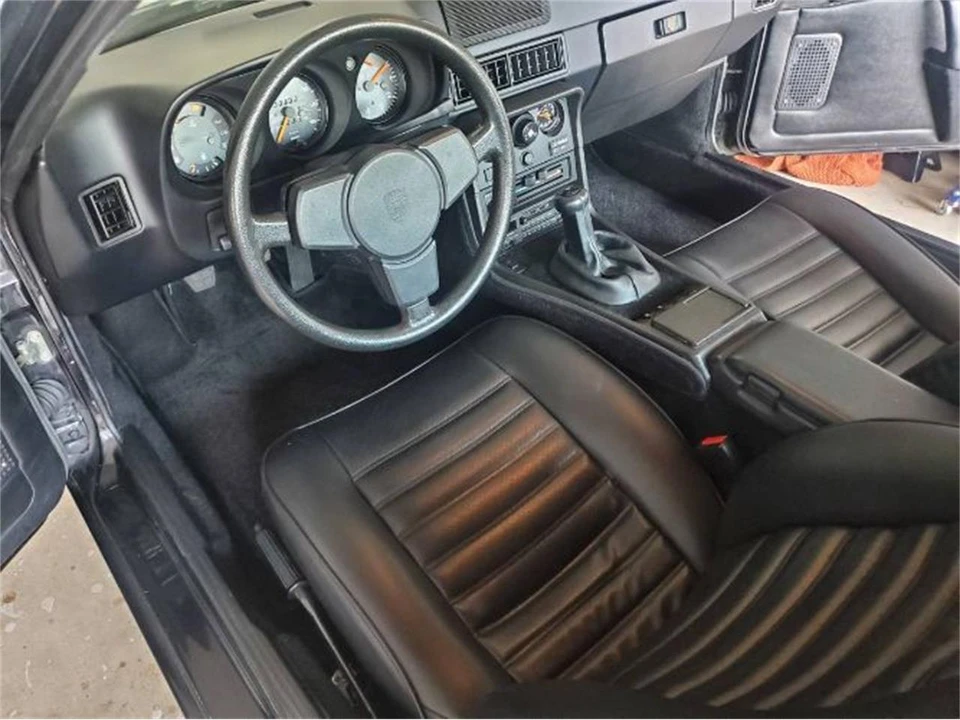 1987 Porsche 924 S - Image 21 of 24