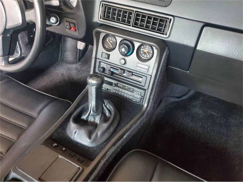 1987 Porsche 924 S - Image 22 of 24
