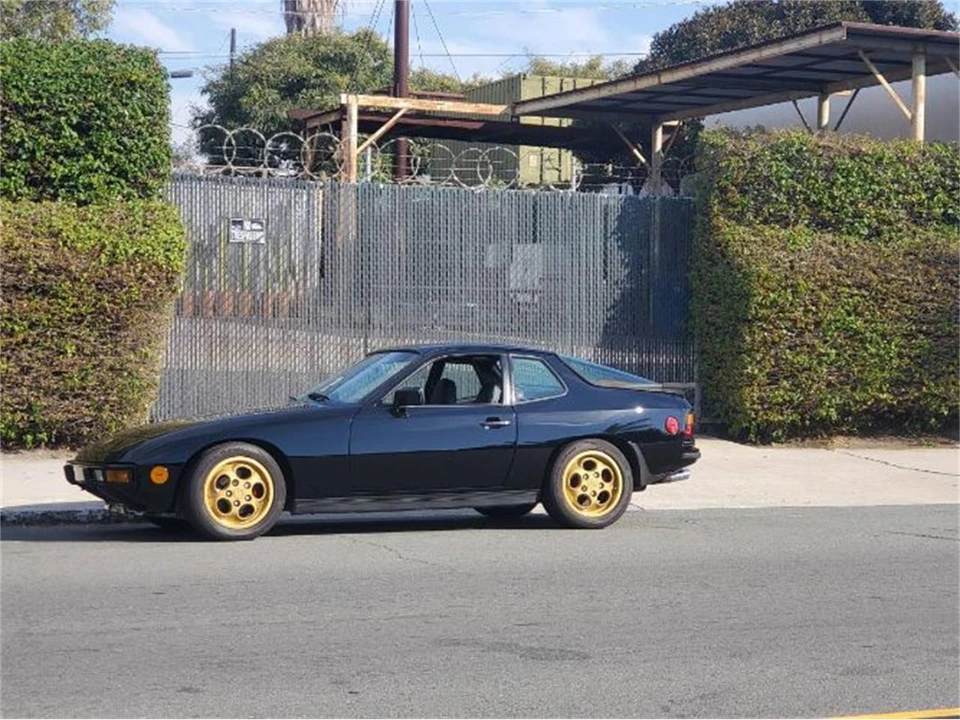 1987 Porsche 924 S - Image 23 of 24