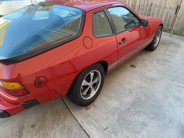1987 Porsche 924 S - Image 2 of 10