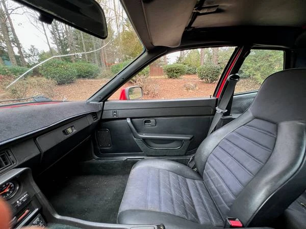 1987 Porsche 924 S - Image 5 of 10