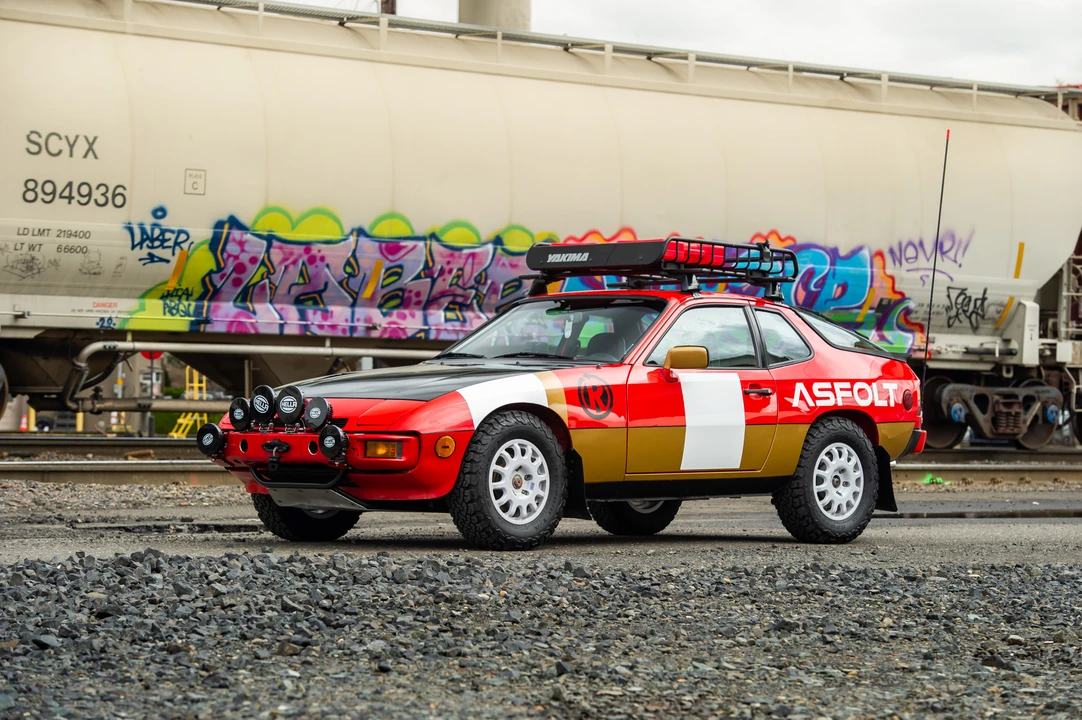 1987 Porsche 924 S - Image 8 of 31