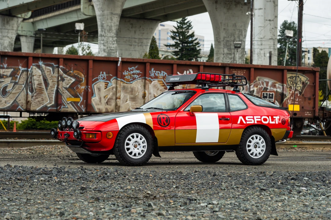 1987 Porsche 924 S - Image 9 of 31