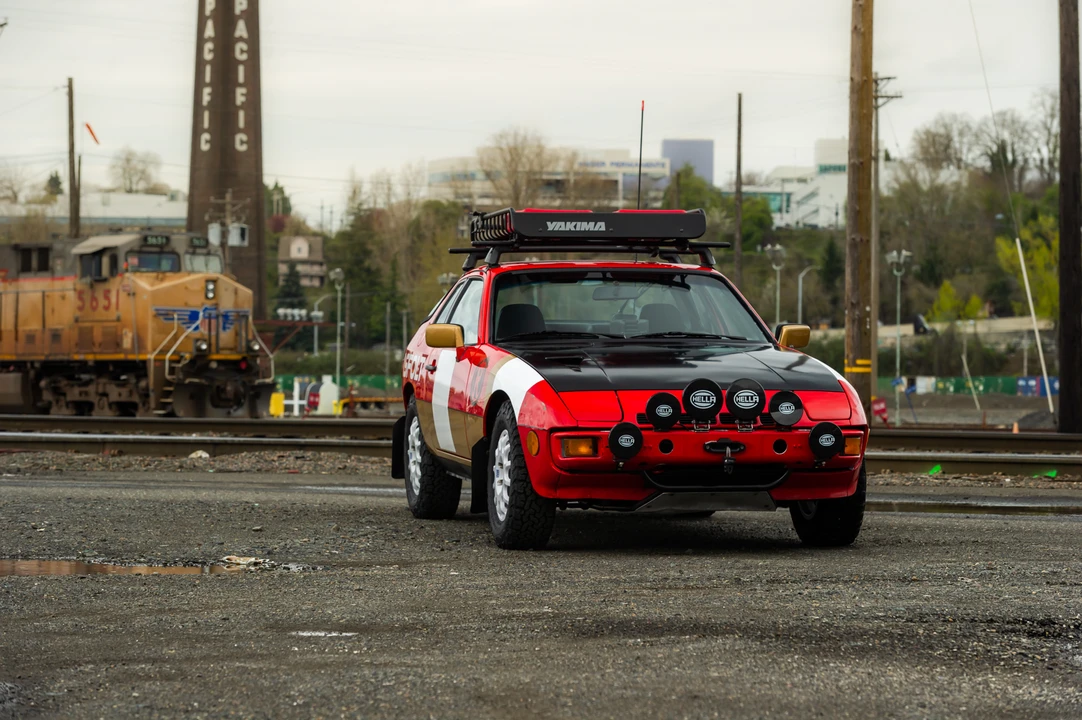 1987 Porsche 924 S - Image 28 of 31
