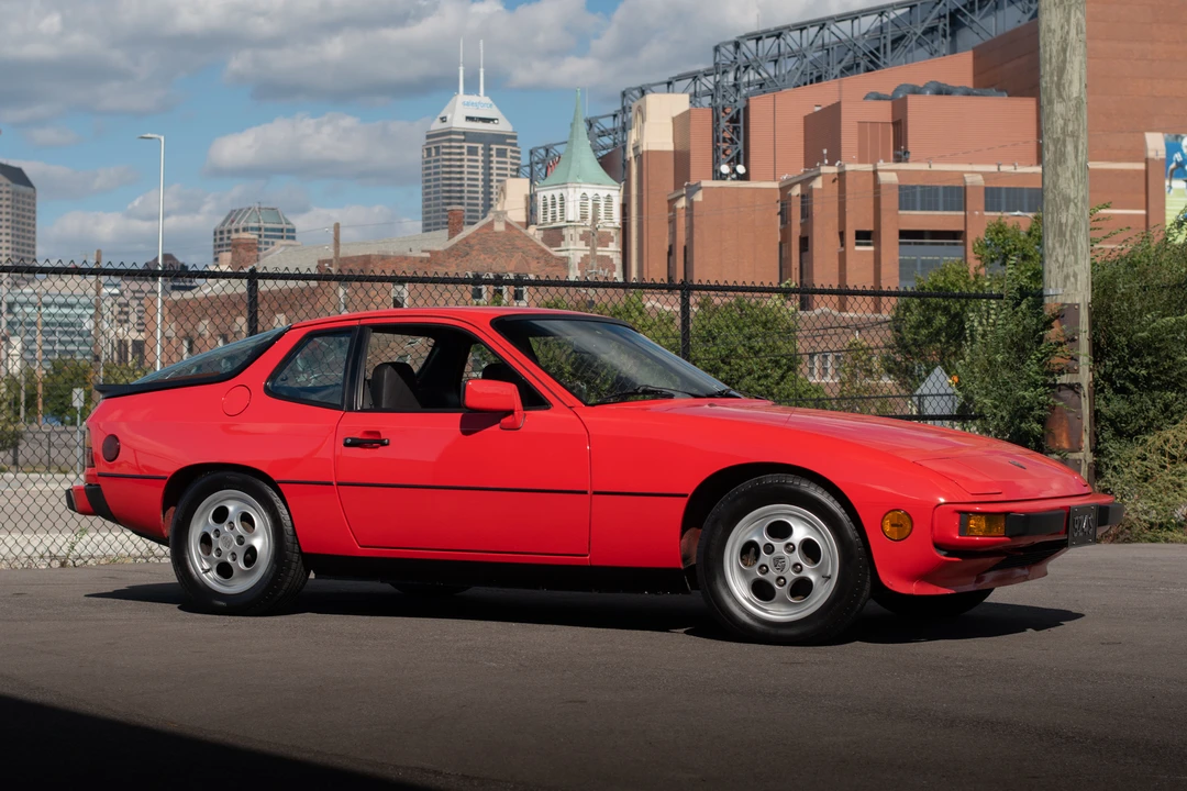 1987 Porsche 924 S - Image 7 of 31