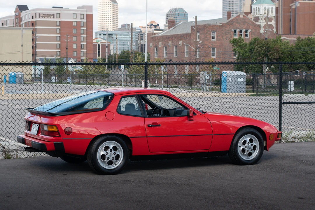 1987 Porsche 924 S - Image 10 of 31