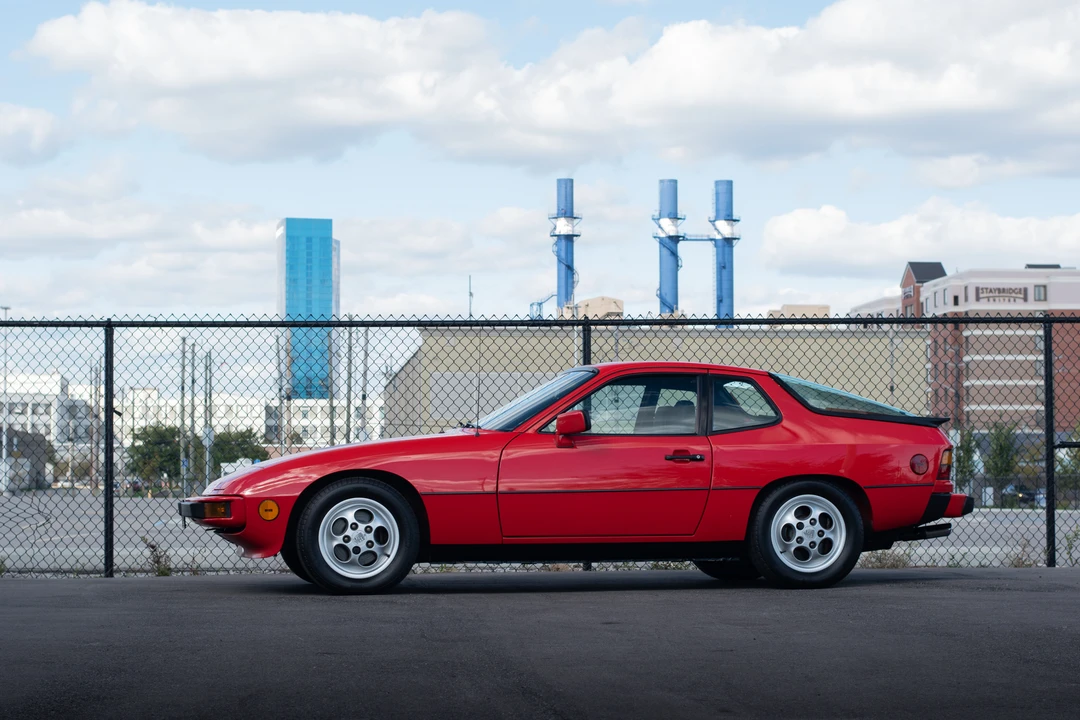 1987 Porsche 924 S - Image 16 of 31