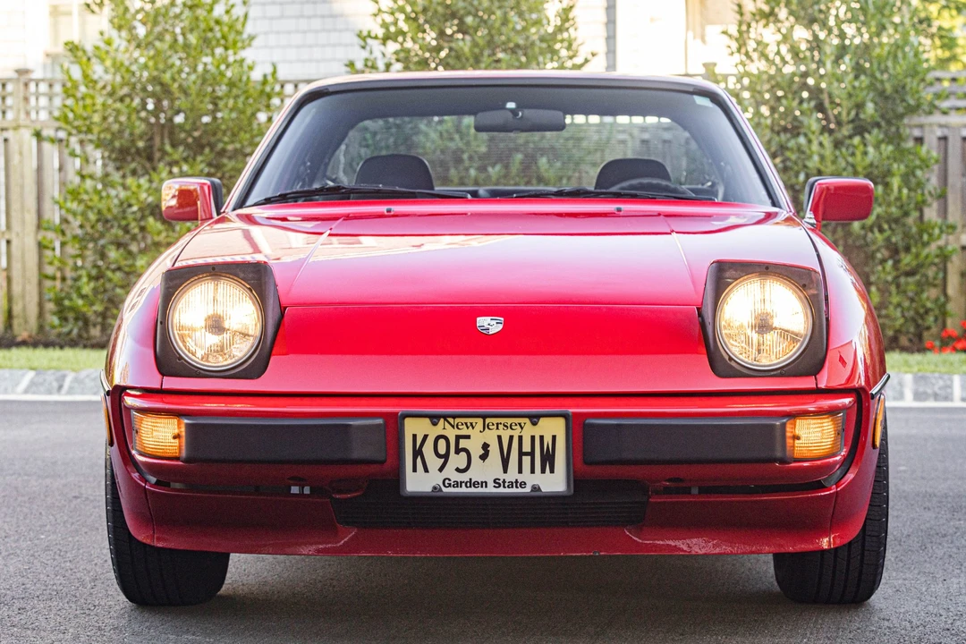 1987 Porsche 924 S - Image 2 of 31