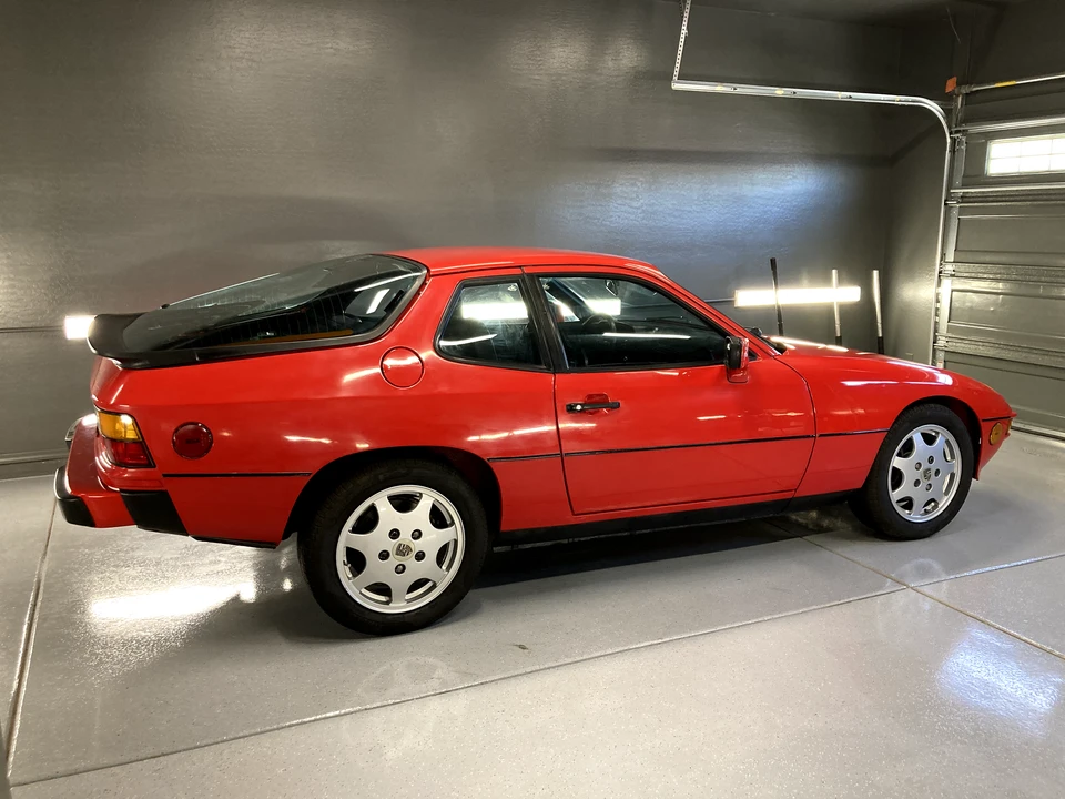 1987 Porsche 924 S - Image 10 of 31