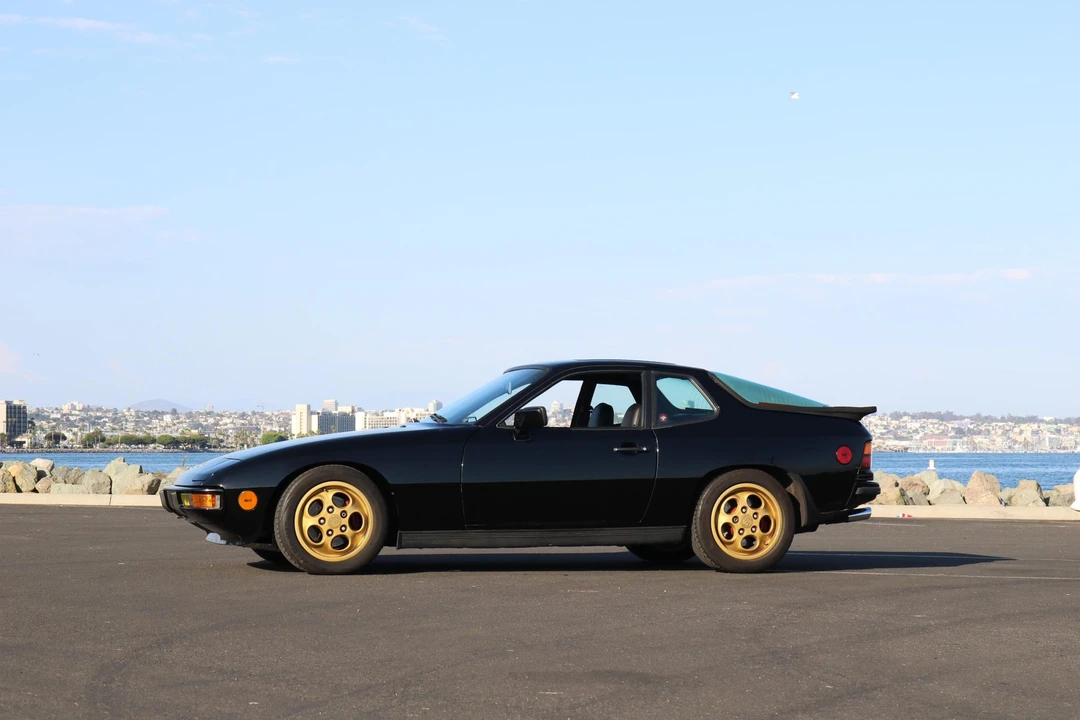1987 Porsche 924 S - Image 16 of 31