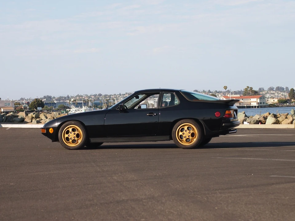 1987 Porsche 924 S - Image 18 of 31