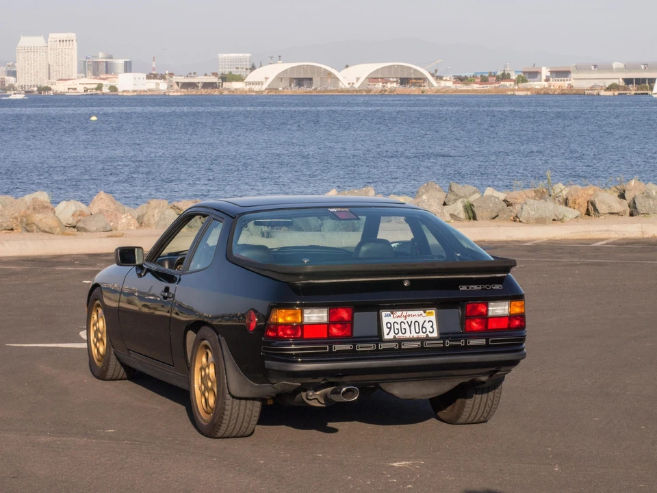 1987 Porsche 924 S - Image 24 of 31