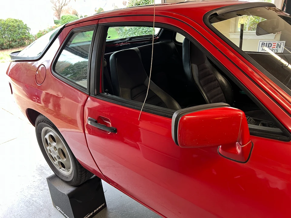 1987 Porsche 924 S - Image 29 of 31
