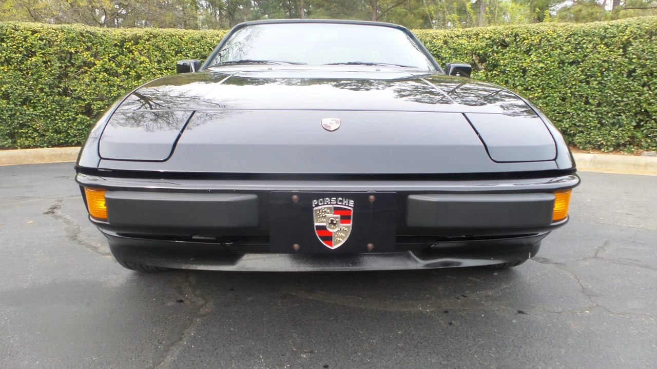 1987 Porsche 924 S - Image 2 of 31