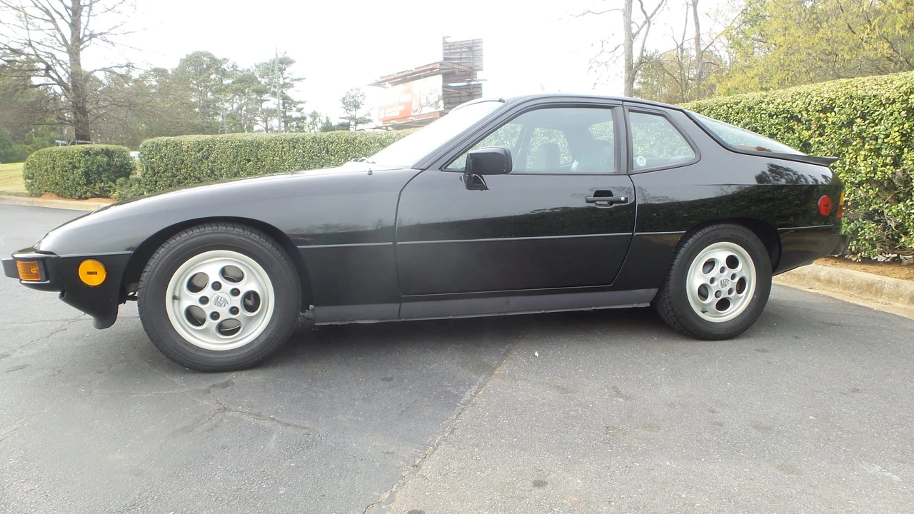 1987 Porsche 924 S - Image 18 of 31