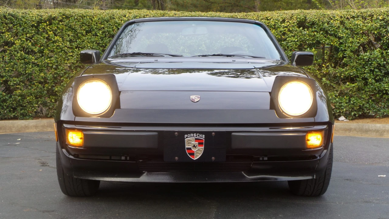 1987 Porsche 924 S - Image 25 of 31