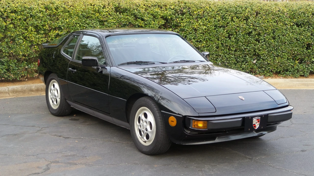 1987 Porsche 924 S - Image 6 of 31