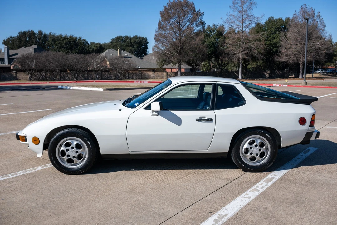 1987 Porsche 924 S - Image 11 of 31