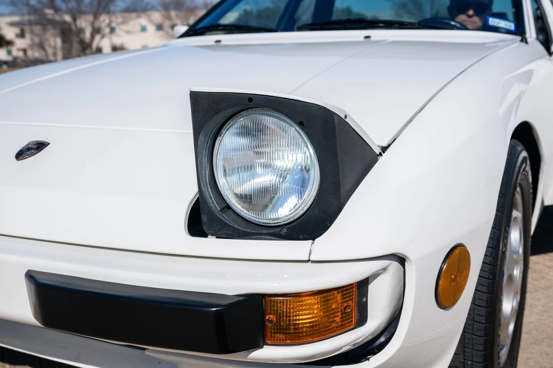 1987 Porsche 924 S - Image 14 of 31