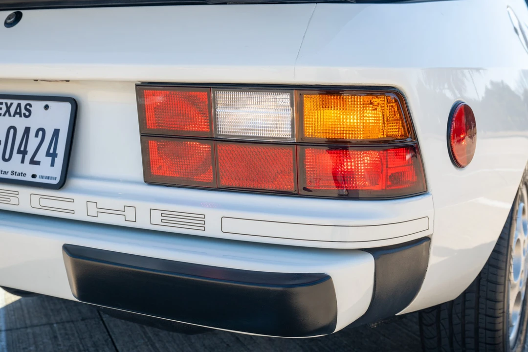 1987 Porsche 924 S - Image 22 of 31