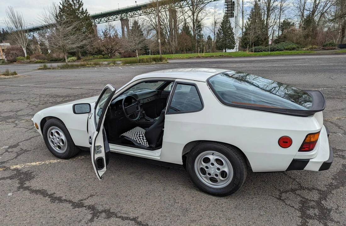 1987 Porsche 924 S - Image 17 of 31