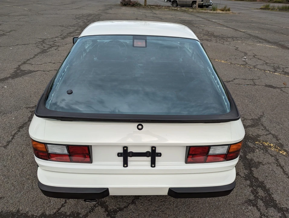 1987 Porsche 924 S - Image 14 of 31