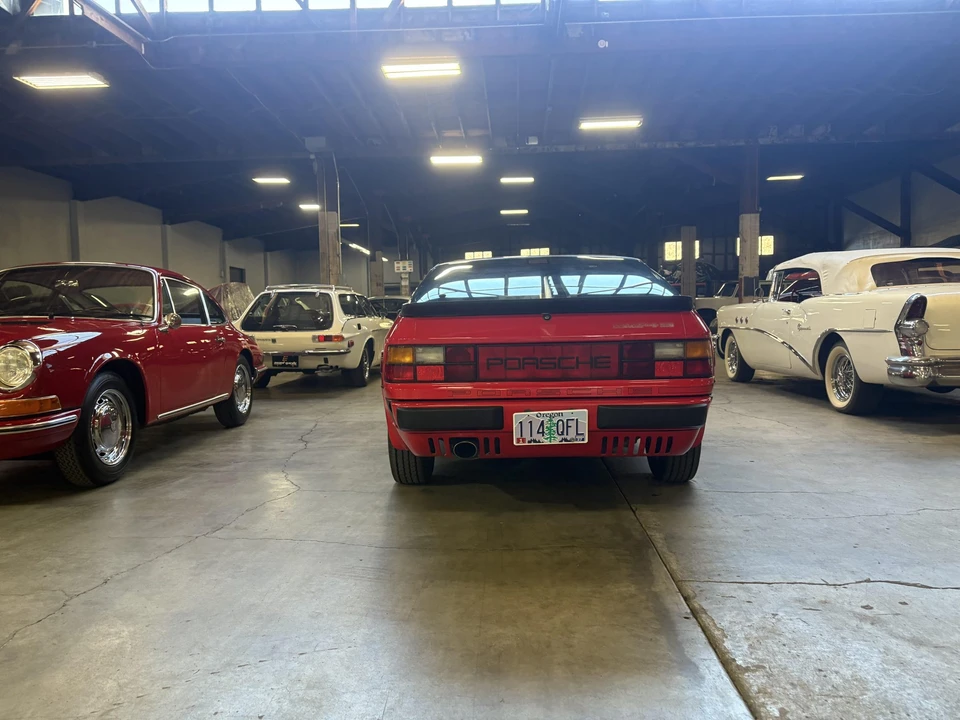 1987 Porsche 924 S - Image 13 of 31