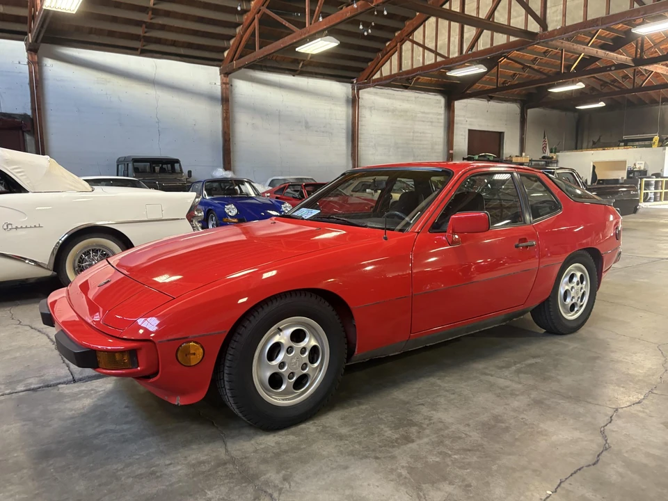 1987 Porsche 924 S - Image 9 of 31