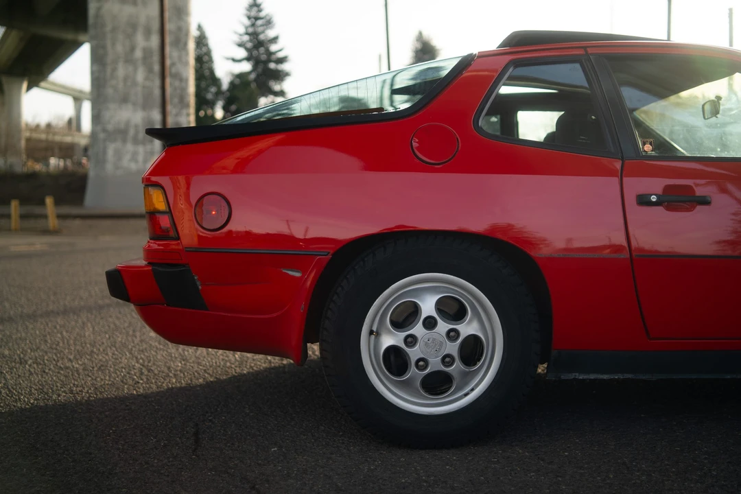1987 Porsche 924 S - Image 29 of 31
