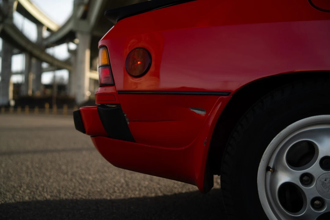 1987 Porsche 924 S - Image 26 of 31