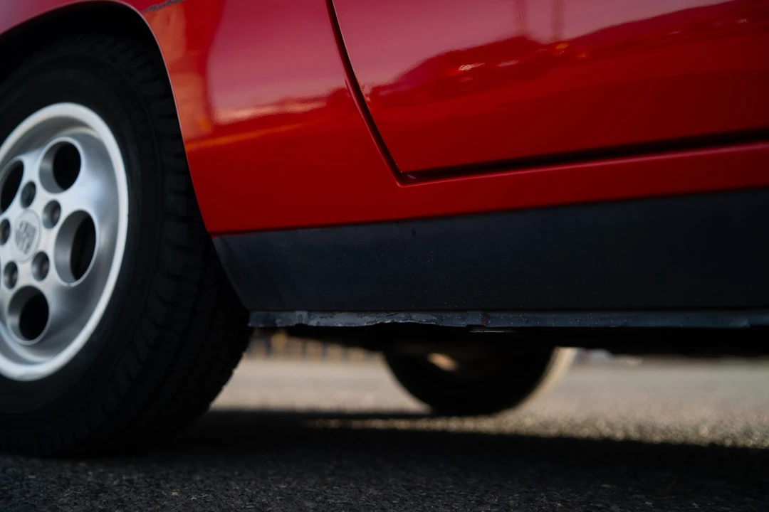 1987 Porsche 924 S - Image 27 of 31