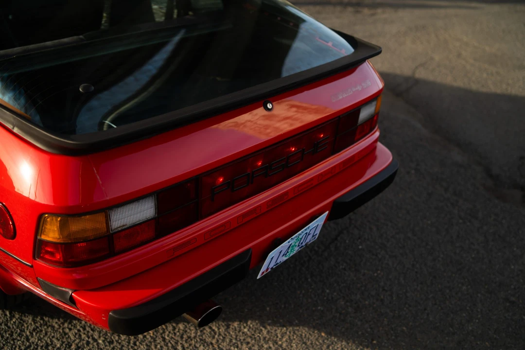 1987 Porsche 924 S - Image 23 of 31