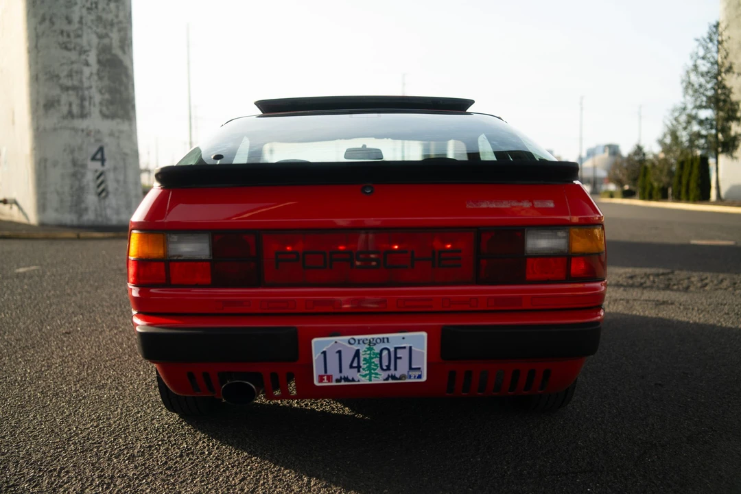 1987 Porsche 924 S - Image 6 of 31