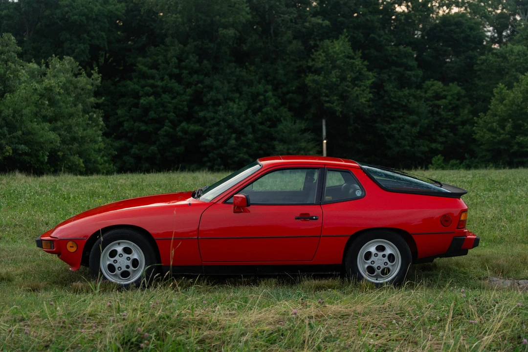 1987 Porsche 924 S - Image 7 of 31