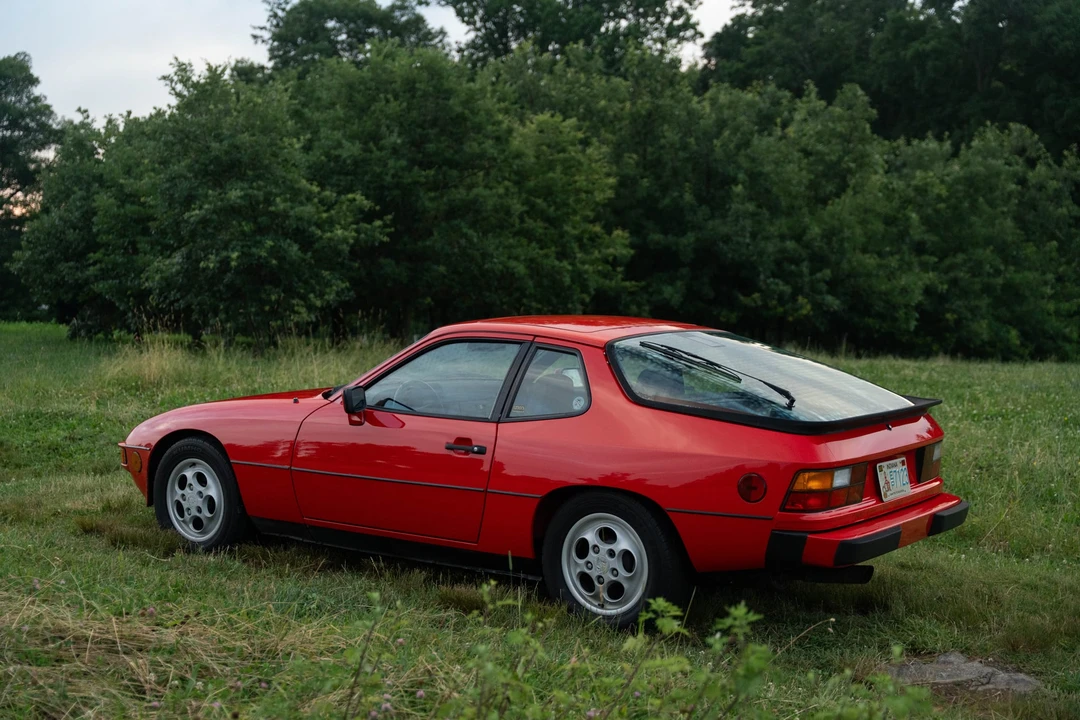 1987 Porsche 924 S - Image 10 of 31