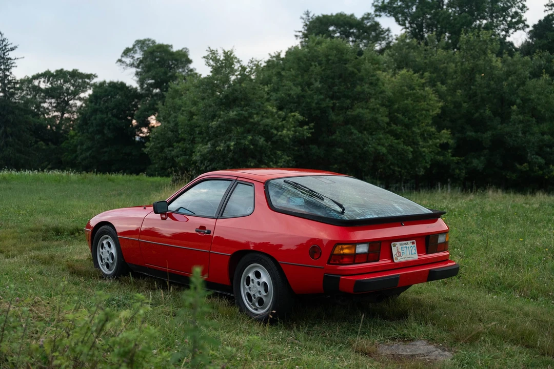 1987 Porsche 924 S - Image 11 of 31