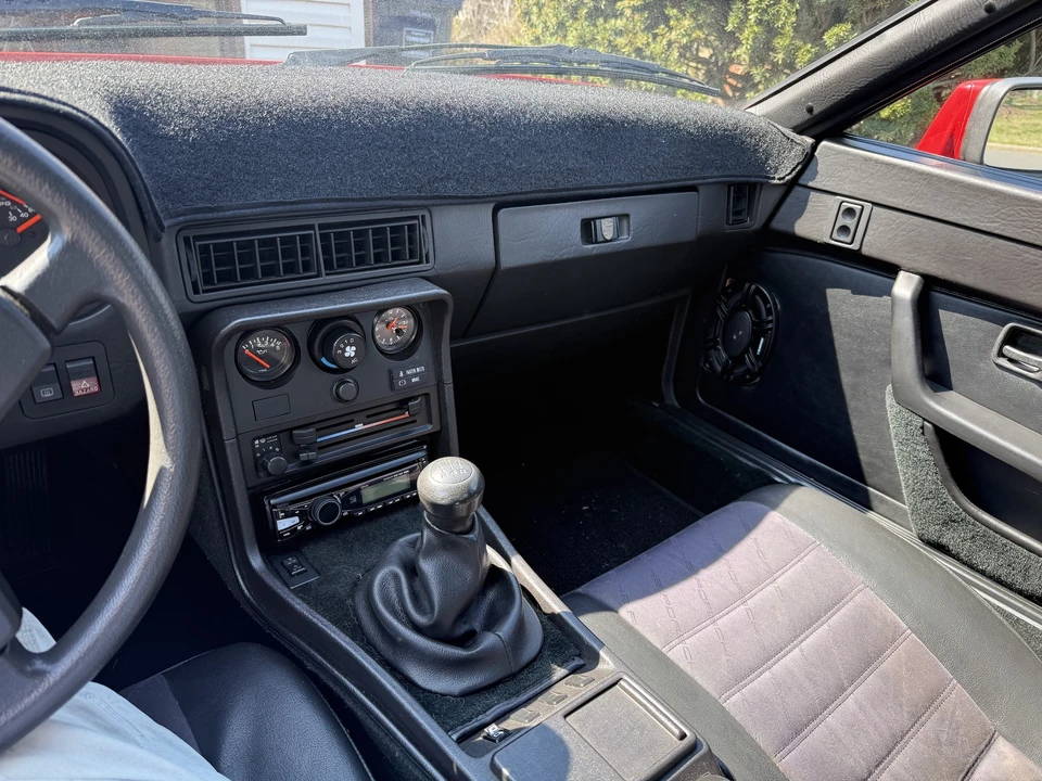 1987 Porsche 924 S - Image 13 of 25