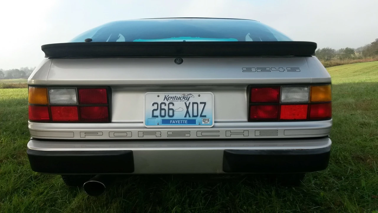 1987 Porsche 924 S - Image 3 of 31