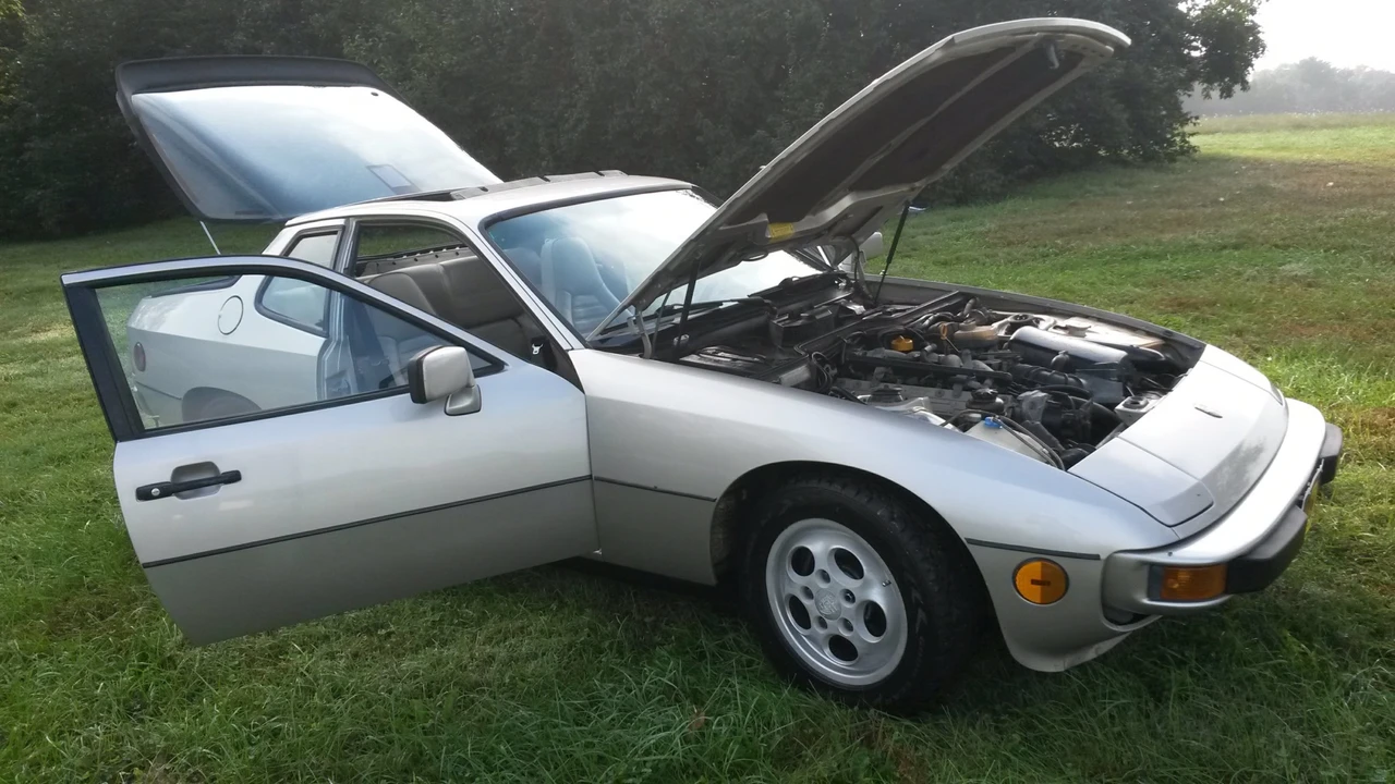 1987 Porsche 924 S - Image 21 of 31