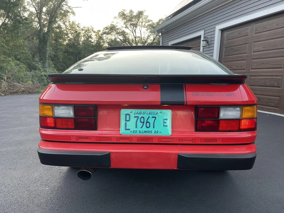 1987 Porsche 924 S - Image 7 of 31