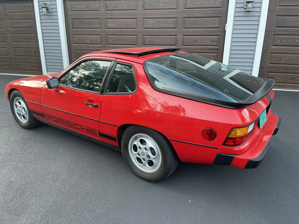 1987 Porsche 924 S - Image 8 of 31
