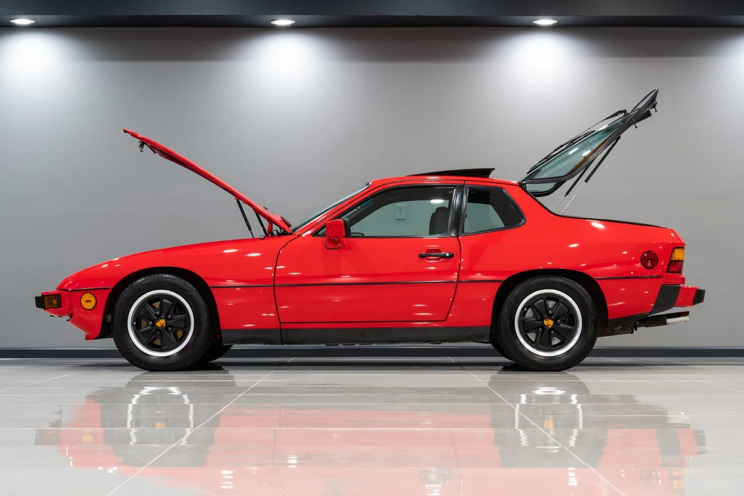 1987 Porsche 924 S - Image 6 of 31