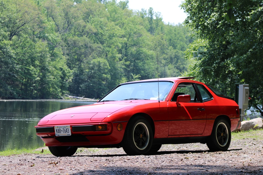 1987 Porsche 924 S - Image 28 of 31