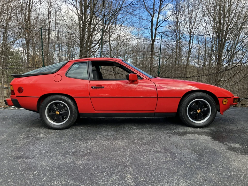 1987 Porsche 924 S - Image 15 of 31
