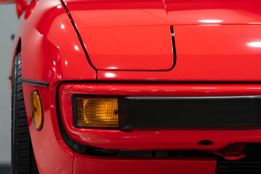 1987 Porsche 924 S - Image 28 of 31