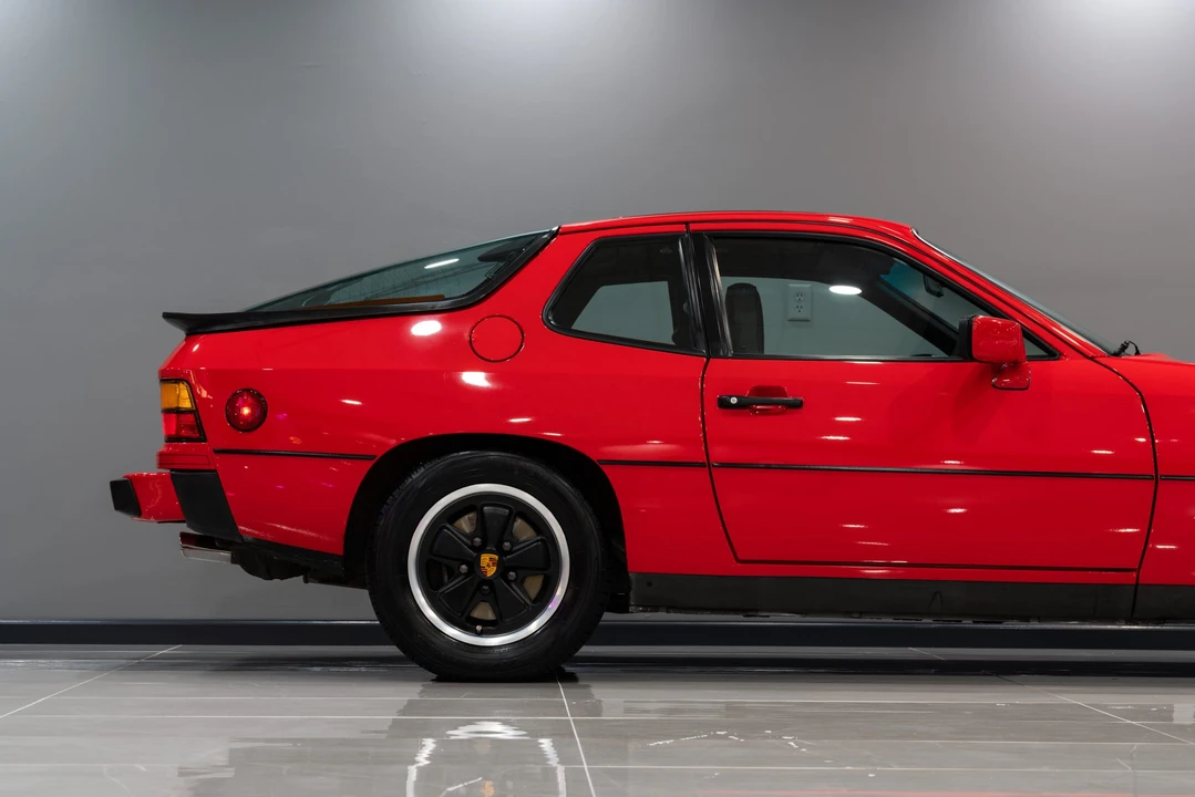 1987 Porsche 924 S - Image 25 of 31
