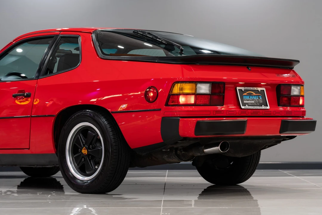 1987 Porsche 924 S - Image 26 of 31