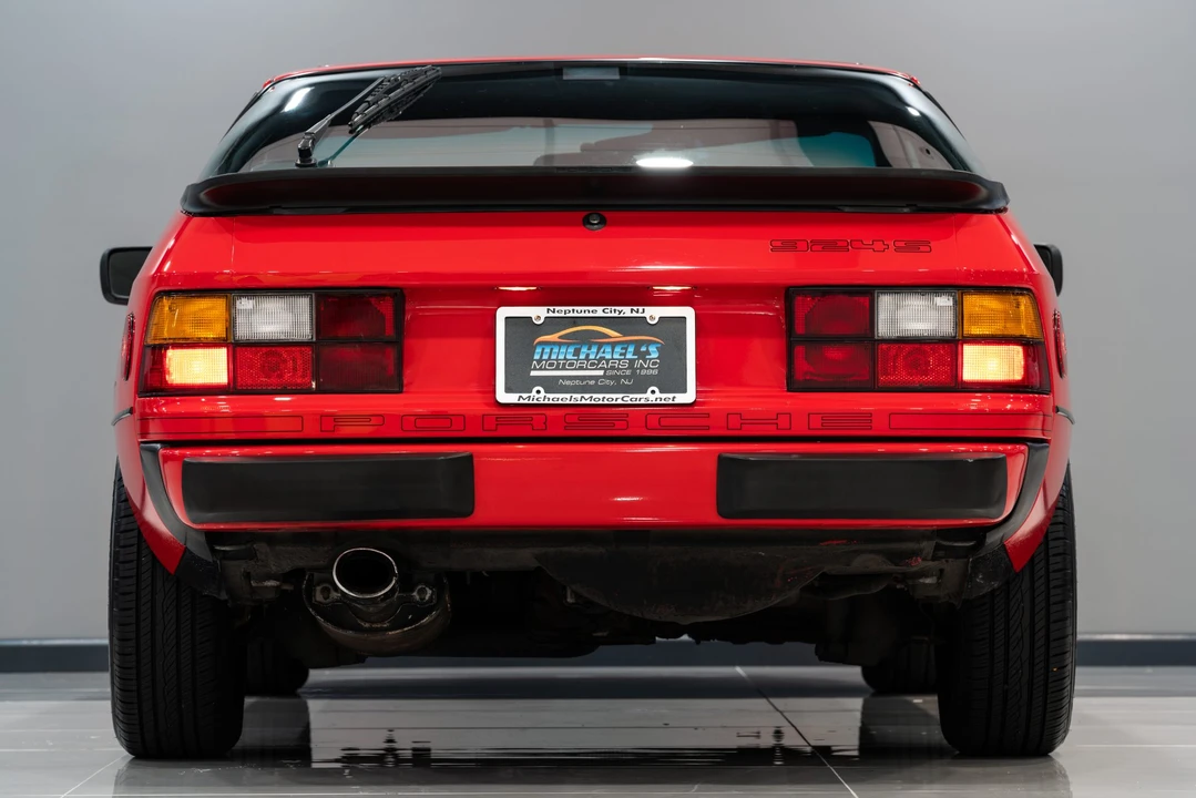 1987 Porsche 924 S - Image 11 of 31