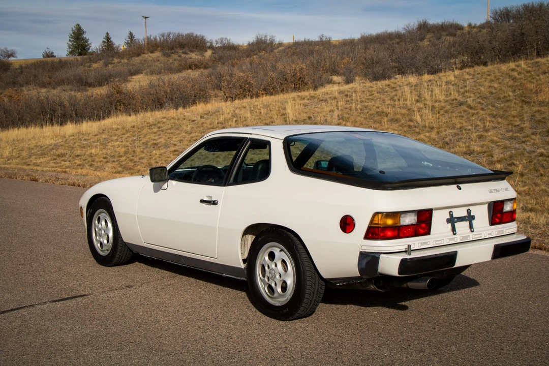 1987 Porsche 924 S - Image 15 of 31
